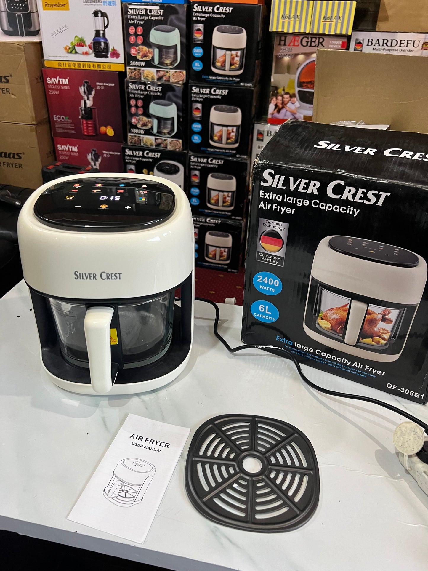 Silver Crest airfryer packaging and box contents