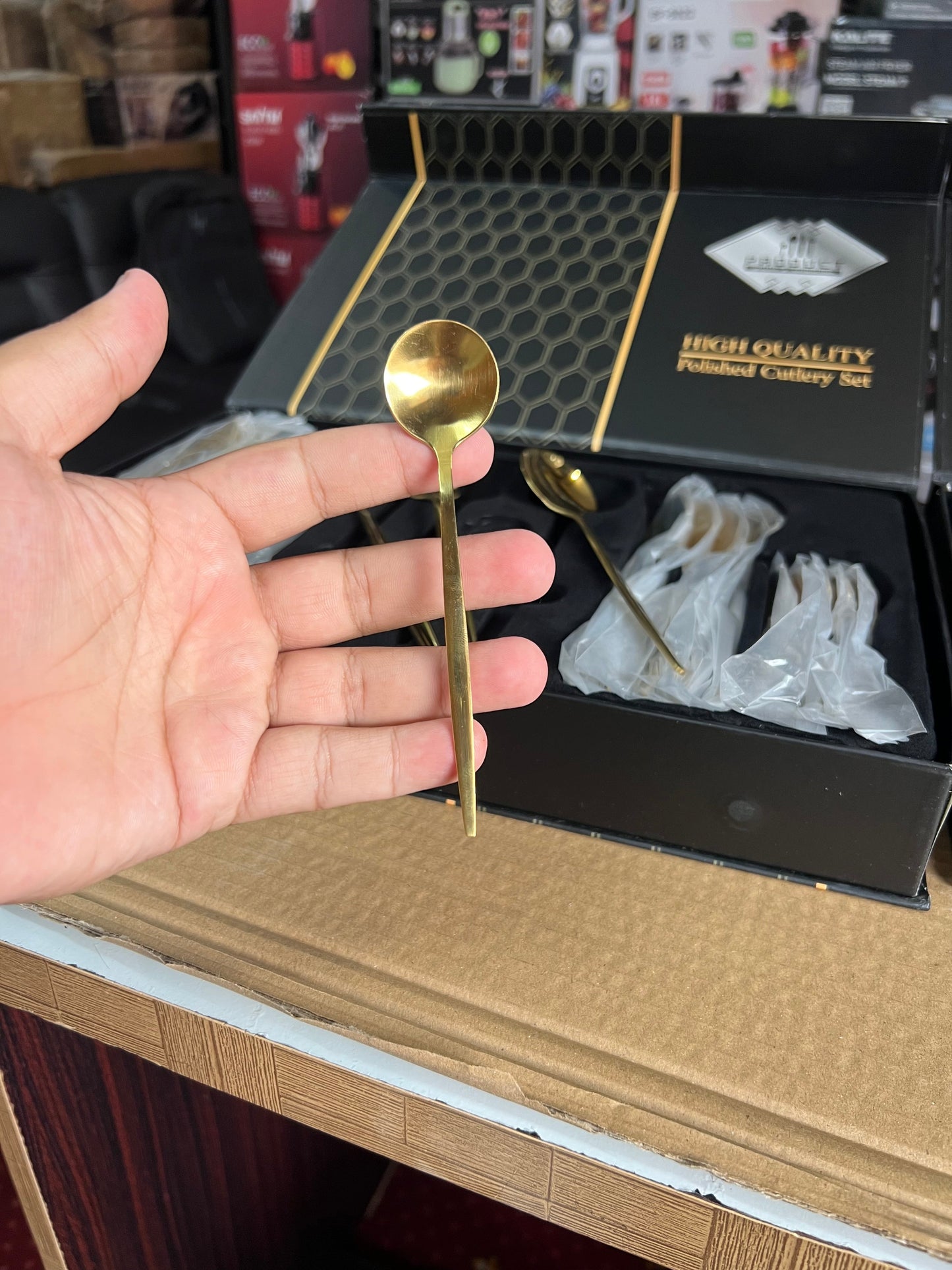 Lot Imported 24 Piece Golden  Cutlery set premium Quality