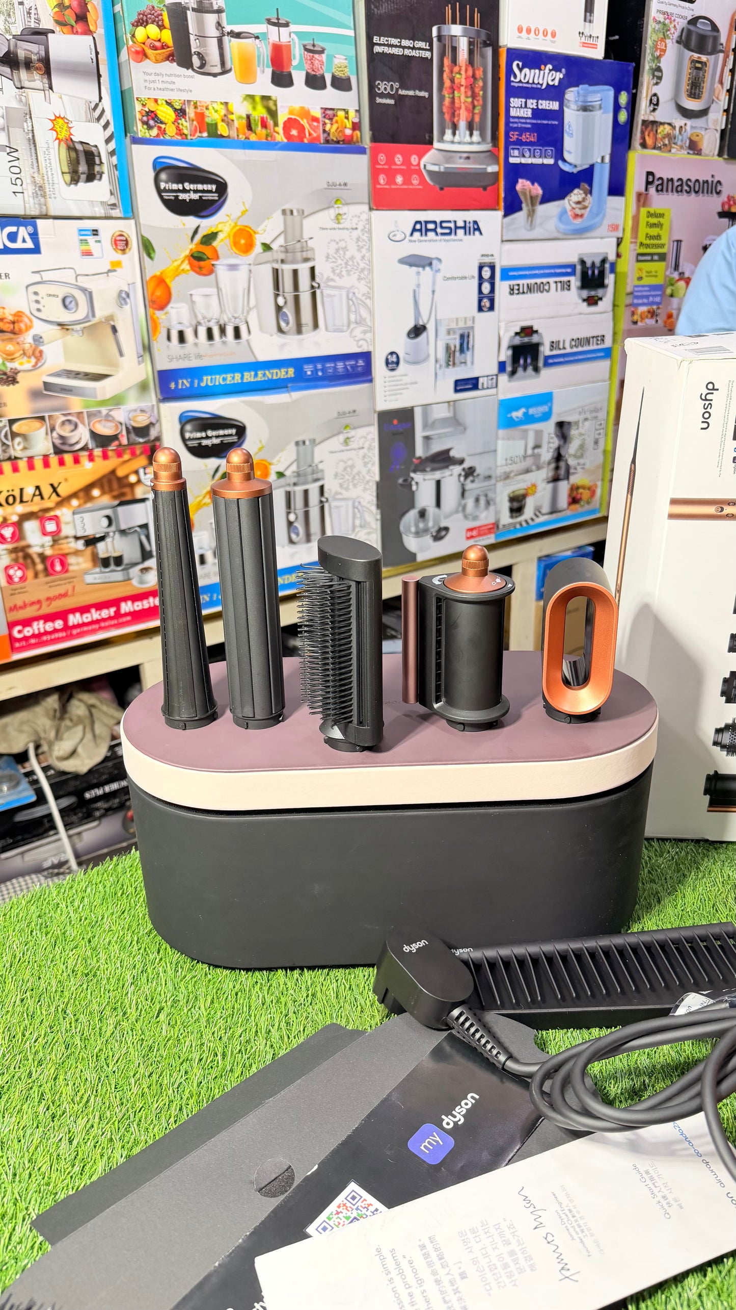 Lot imported DYSON HS 08 Best Quality airwrap
