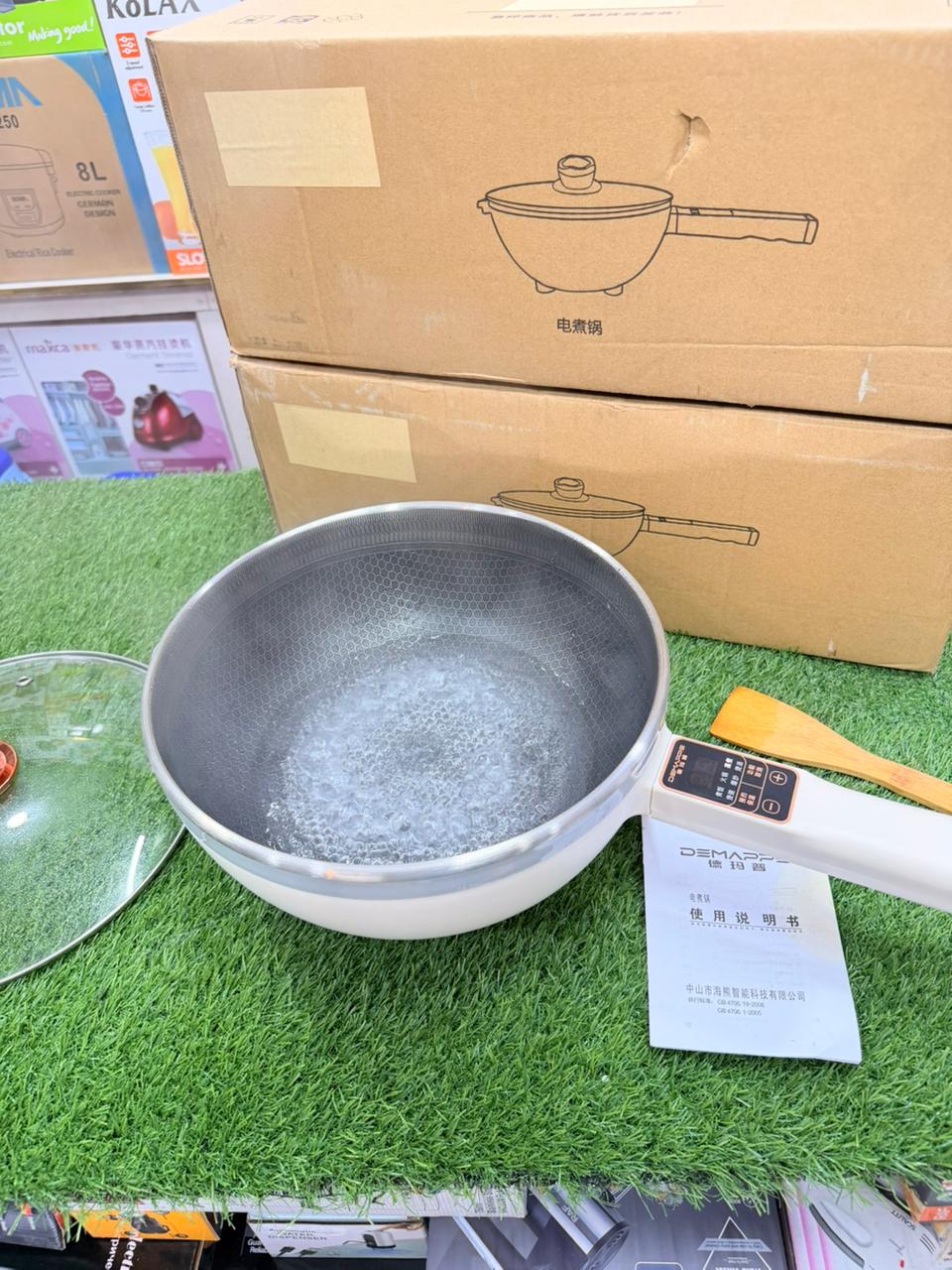 new laser coating electric fry pan 1500 Watts