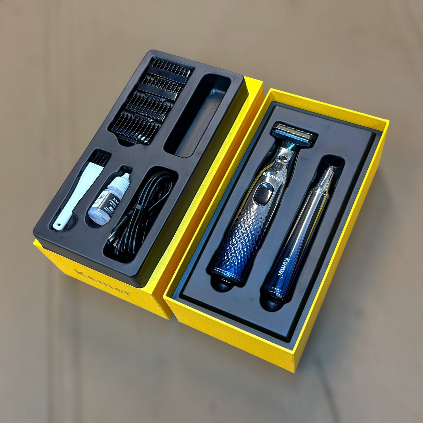 KEMEI ONE BLADE TRIMER AND SHAVER { METAL BODY } SHARP BLADE MODEL KM-3236