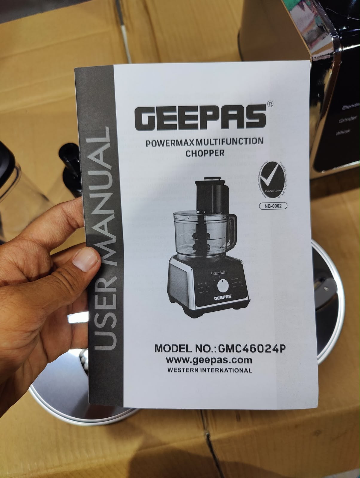 Geepas Heavy Duty 9 in 1 Food Chopper Model (46024 & 46025 ) 1000W Full Copper Motor 3L Food Processor with Blender, Citrus Juicer, Slicer, Grater & Shredder | Stainless Steel Body | 3 Speed + Pulse Control